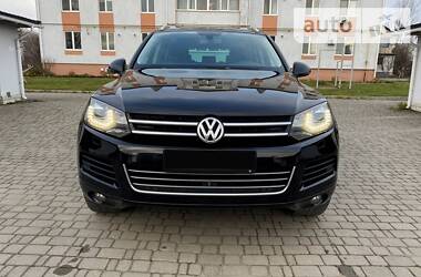 Позашляховик / Кросовер Volkswagen Touareg 2010 в Малині