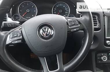 Позашляховик / Кросовер Volkswagen Touareg 2015 в Херсоні
