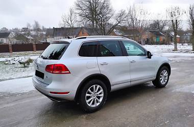 Позашляховик / Кросовер Volkswagen Touareg 2010 в Збаражі