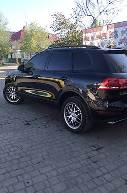 Внедорожник / Кроссовер Volkswagen Touareg 2012 в Первомайске