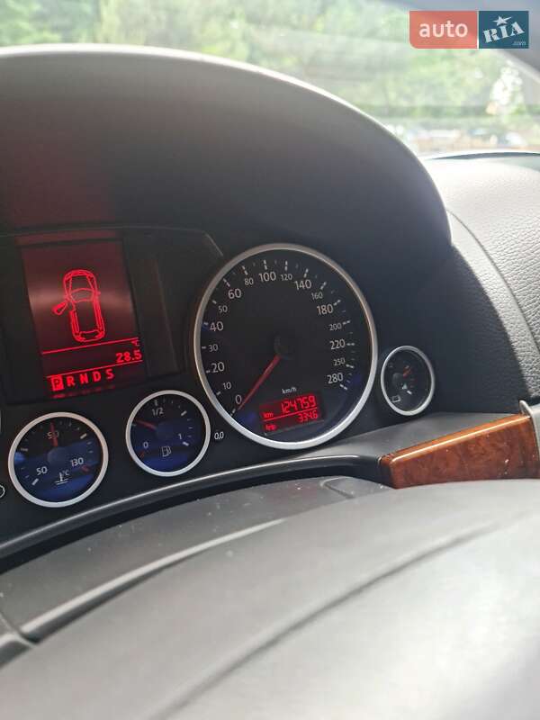 Позашляховик / Кросовер Volkswagen Touareg 2008 в Ужгороді фото 24 Позашляховик / Кросовер Volkswagen Touareg 2008 в Ужгороді