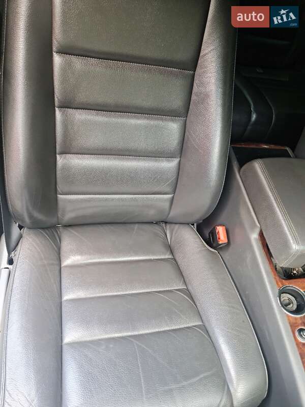 Позашляховик / Кросовер Volkswagen Touareg 2008 в Ужгороді фото 37 Позашляховик / Кросовер Volkswagen Touareg 2008 в Ужгороді