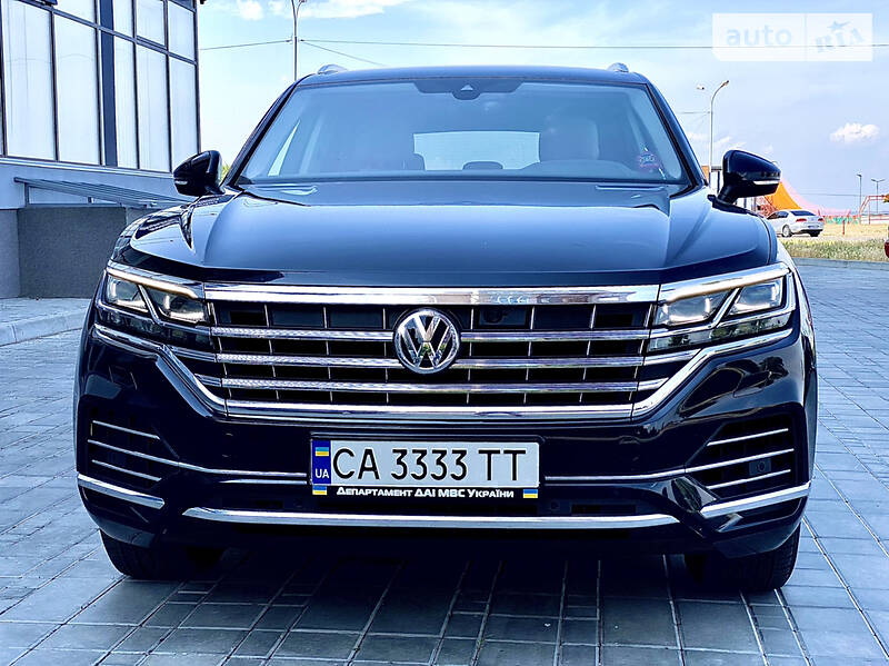 Внедорожник / Кроссовер Volkswagen Touareg 2018 в Черкассах