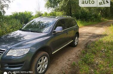 Позашляховик / Кросовер Volkswagen Touareg 2009 в 