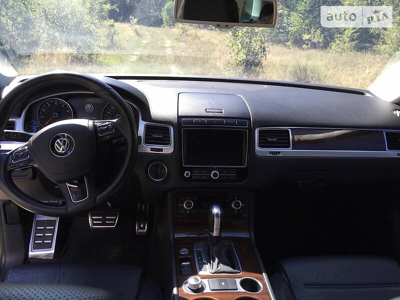 Позашляховик / Кросовер Volkswagen Touareg 2015 в Чернігові фото 34 Позашляховик / Кросовер Volkswagen Touareg 2015 в Чернігові