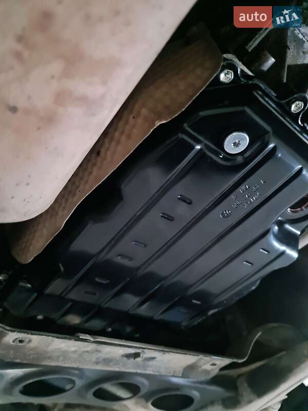 Позашляховик / Кросовер Volkswagen Touareg 2008 в Ужгороді фото 100 Позашляховик / Кросовер Volkswagen Touareg 2008 в Ужгороді