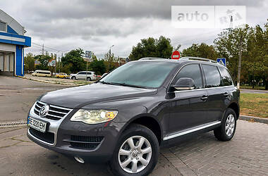 Внедорожник / Кроссовер Volkswagen Touareg 2008 в Николаеве