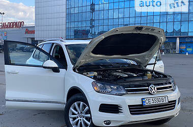 Позашляховик / Кросовер Volkswagen Touareg 2010 в Чернівцях