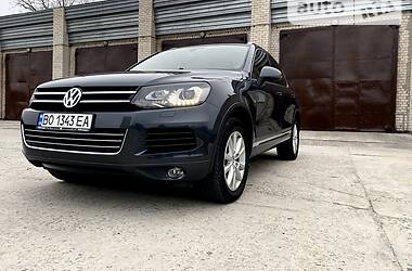 Позашляховик / Кросовер Volkswagen Touareg 2012 в Нетішині