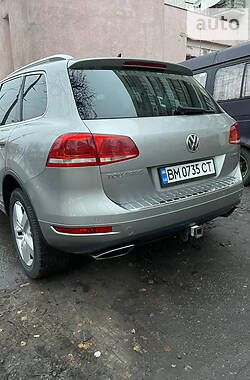 Внедорожник / Кроссовер Volkswagen Touareg 2010 в Сумах