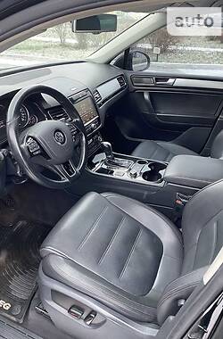 Позашляховик / Кросовер Volkswagen Touareg 2010 в Пирятині