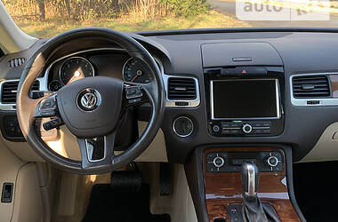 Внедорожник / Кроссовер Volkswagen Touareg 2011 в Ковеле