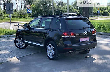 Внедорожник / Кроссовер Volkswagen Touareg 2007 в Львове