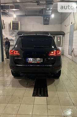 Внедорожник / Кроссовер Volkswagen Touareg 2012 в Первомайске