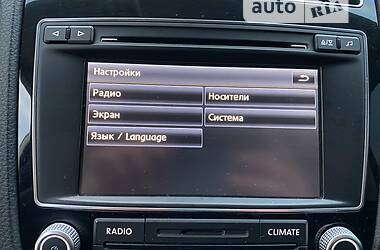 Позашляховик / Кросовер Volkswagen Touareg 2014 в Одесі