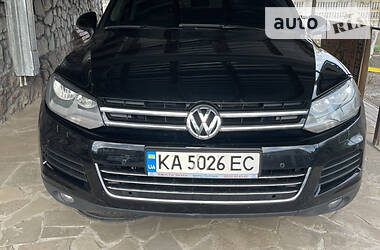 Внедорожник / Кроссовер Volkswagen Touareg 2012 в Кропивницком