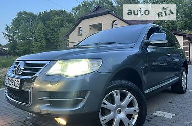 Внедорожник / Кроссовер Volkswagen Touareg 2008 в Тячеве