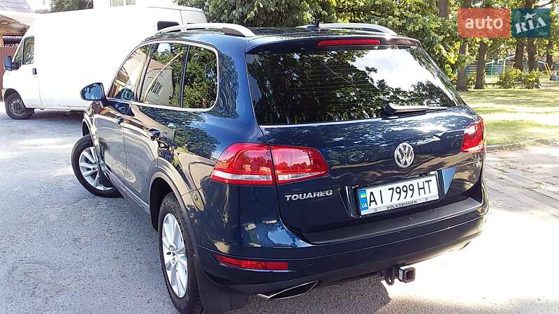 Внедорожник / Кроссовер Volkswagen Touareg 2013 в Боярке