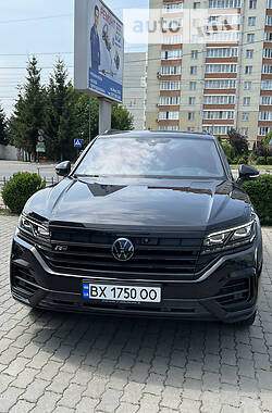 Внедорожник / Кроссовер Volkswagen Touareg 2021 в Хмельницком