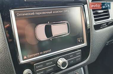 Позашляховик / Кросовер Volkswagen Touareg 2013 в 