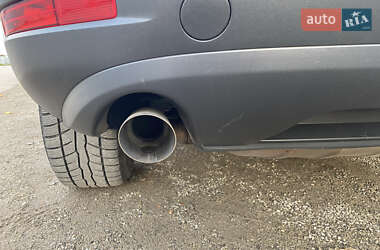 Внедорожник / Кроссовер Volkswagen Touareg 2012 в 