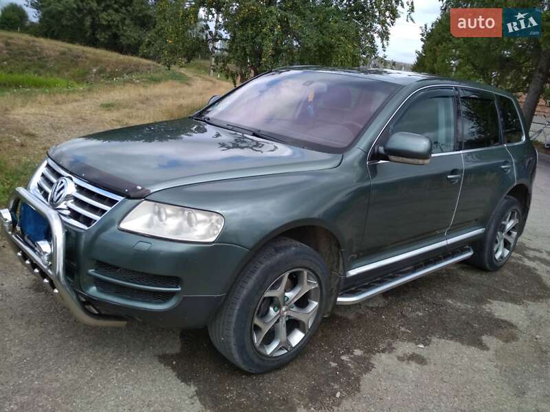 Позашляховик / Кросовер Volkswagen Touareg 2004 в Коломиї