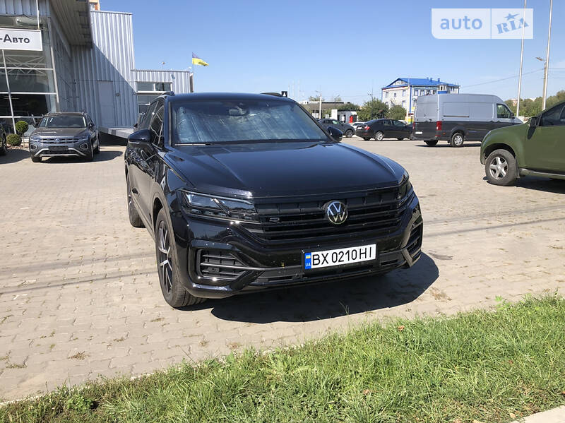 Внедорожник / Кроссовер Volkswagen Touareg 2022 в Хмельницком