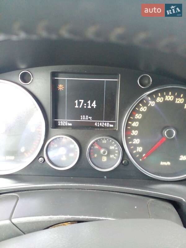 Внедорожник / Кроссовер Volkswagen Touareg 2004 в Теребовле