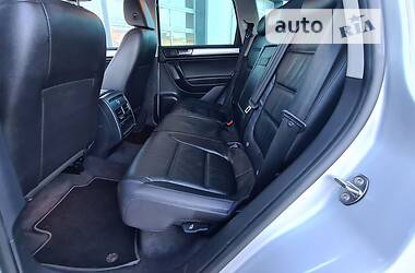 Внедорожник / Кроссовер Volkswagen Touareg 2014 в Сарнах