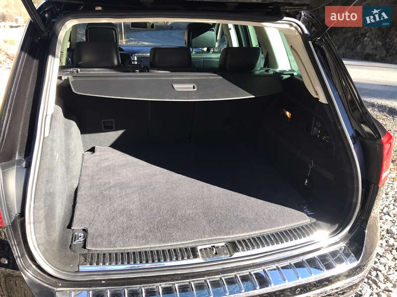 Позашляховик / Кросовер Volkswagen Touareg 2014 в Верховині