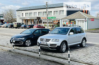 Внедорожник / Кроссовер Volkswagen Touareg 2005 в Луцке