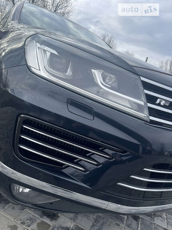 Позашляховик / Кросовер Volkswagen Touareg 2015 в Рівному фото 2 Позашляховик / Кросовер Volkswagen Touareg 2015 в Рівному