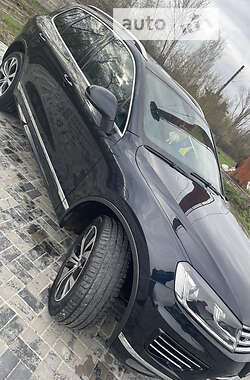 Позашляховик / Кросовер Volkswagen Touareg 2015 в  фото 9 Позашляховик / Кросовер Volkswagen Touareg 2015 в