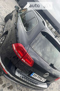 Позашляховик / Кросовер Volkswagen Touareg 2015 в  фото 19 Позашляховик / Кросовер Volkswagen Touareg 2015 в