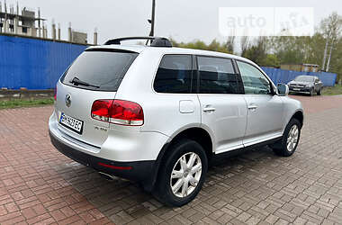 Внедорожник / Кроссовер Volkswagen Touareg 2007 в 