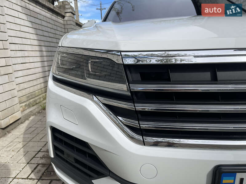 Внедорожник / Кроссовер Volkswagen Touareg 2020 в Харькове