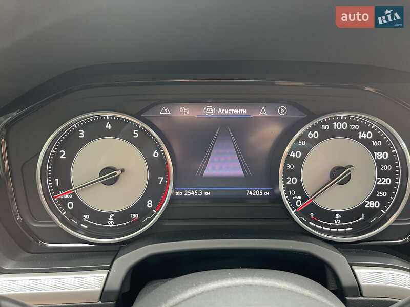 Внедорожник / Кроссовер Volkswagen Touareg 2020 в Харькове