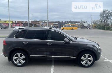 Внедорожник / Кроссовер Volkswagen Touareg 2011 в Белой Церкви