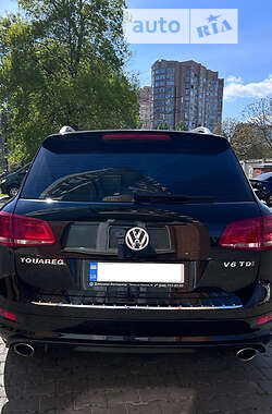 Внедорожник / Кроссовер Volkswagen Touareg 2013 в Одессе