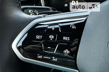 Внедорожник / Кроссовер Volkswagen Touareg 2020 в 
