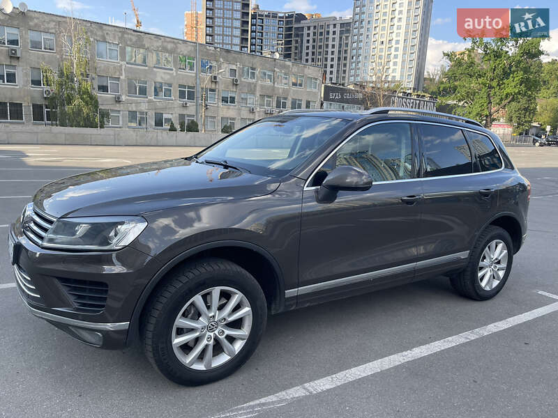 Позашляховик / Кросовер Volkswagen Touareg 2017 в Києві фото 2 Позашляховик / Кросовер Volkswagen Touareg 2017 в Києві