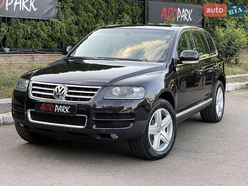 Позашляховик / Кросовер Volkswagen Touareg 2006 в Києві