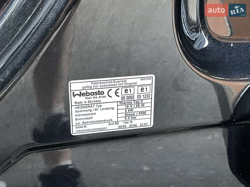 Позашляховик / Кросовер Volkswagen Touareg 2006 в Києві