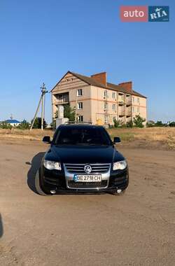 Внедорожник / Кроссовер Volkswagen Touareg 2007 в Березанке