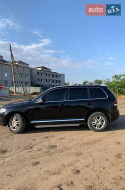 Внедорожник / Кроссовер Volkswagen Touareg 2007 в Березанке