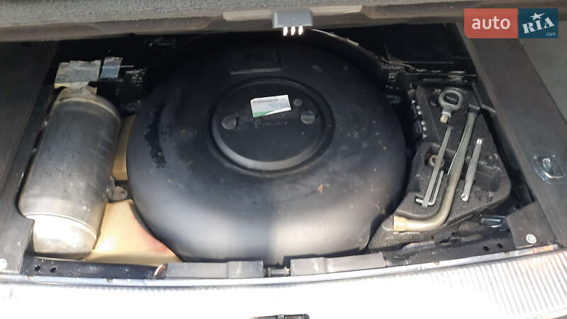 Внедорожник / Кроссовер Volkswagen Touareg 2007 в Львове