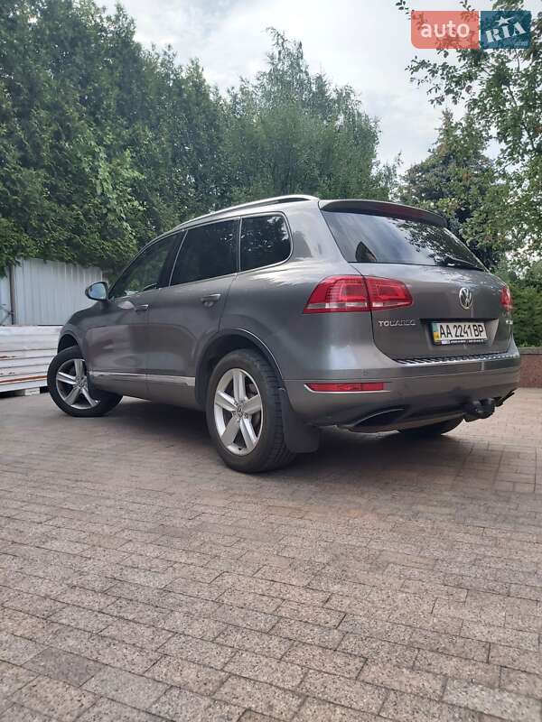 Внедорожник / Кроссовер Volkswagen Touareg 2013 в Киеве фото 6 Внедорожник / Кроссовер Volkswagen Touareg 2013 в Киеве