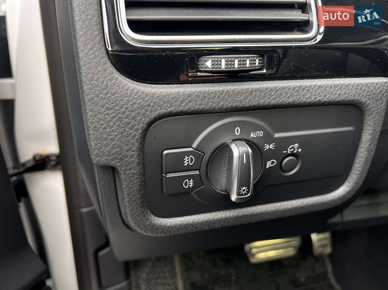 Внедорожник / Кроссовер Volkswagen Touareg 2015 в Хмельницком фото 45 Внедорожник / Кроссовер Volkswagen Touareg 2015 в Хмельницком