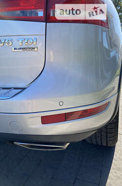 Внедорожник / Кроссовер Volkswagen Touareg 2010 в Тлумаче