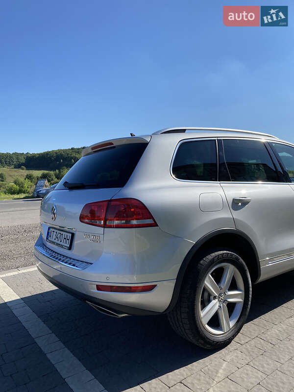 Внедорожник / Кроссовер Volkswagen Touareg 2010 в Тлумаче